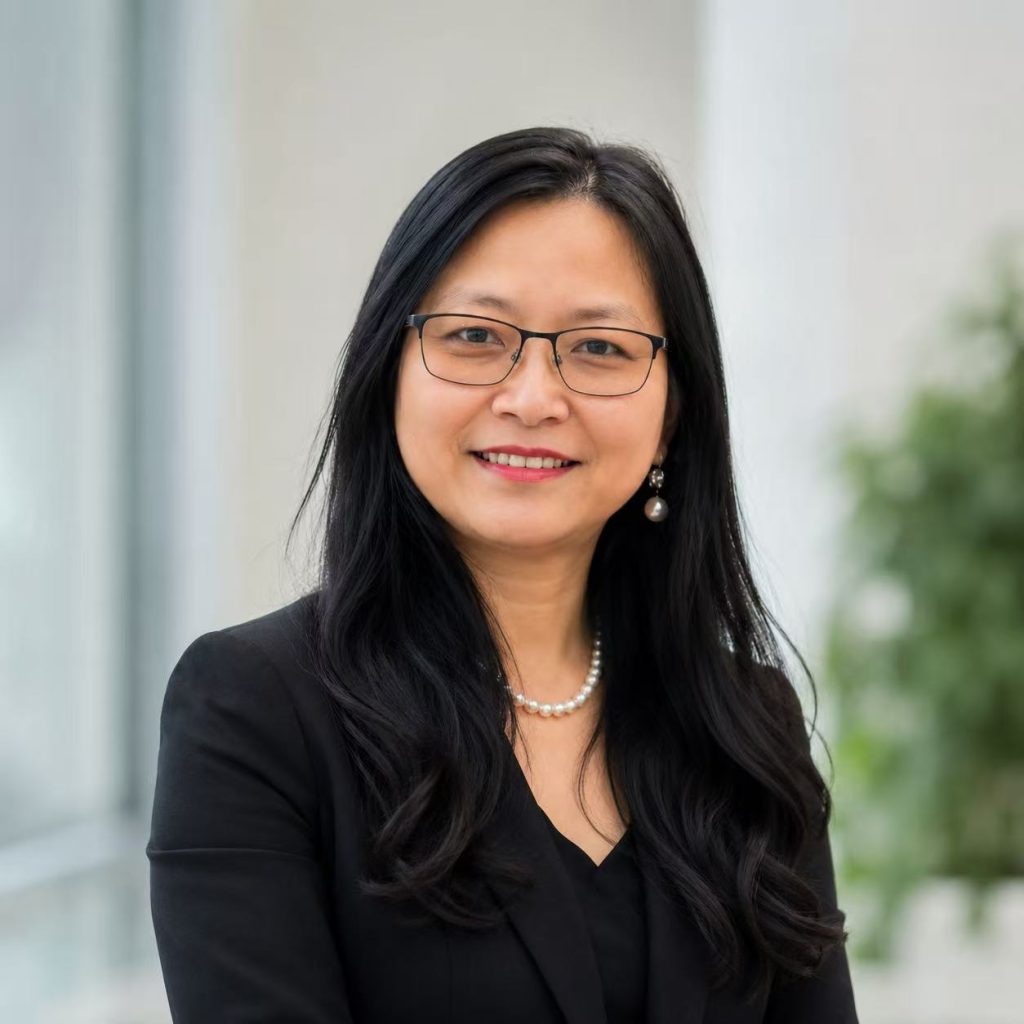 Chief Operating Officer and Program Manager of Chinese Emotional Support Hotline. She has been actively volunteering with ECSSEN Career School since 2017. She holds a bachelor’s degree in Environmental Science at University of Toronto and a teaching degree at Nanjing Normal University. Jing has worked as a project manager with Weatherford Canada for over 7 years and taught natural science at Nanjing Foreign Language school for over 4 years. Mother of three teenagers, Jing is devoted to community services and passionate about youth development.
